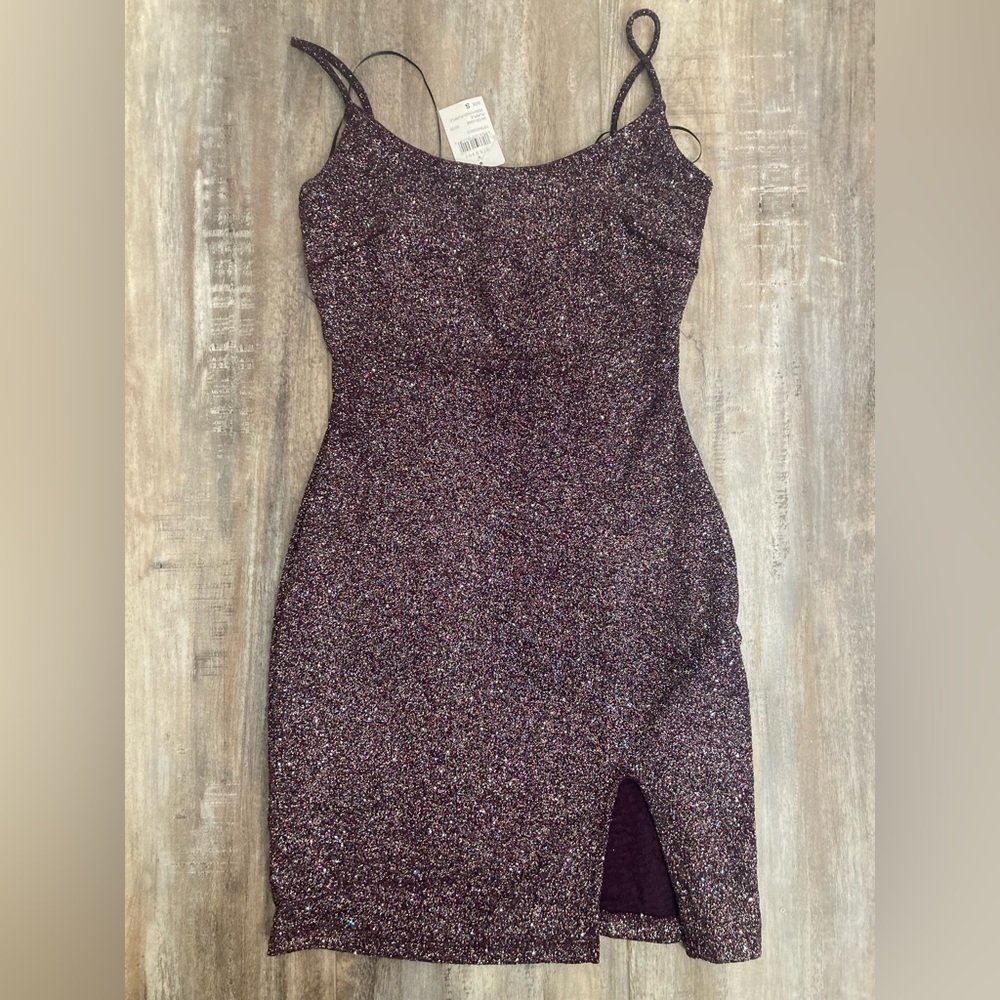 Beautiful, sparkly Windsor dress- size Small (has lots of stretch)
